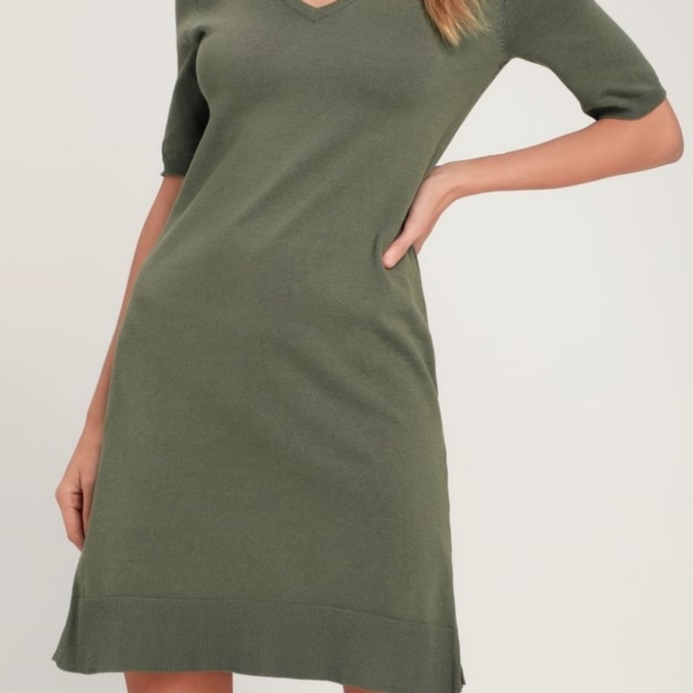 Ballad Olive Green Half-sleeved Sweater Dress